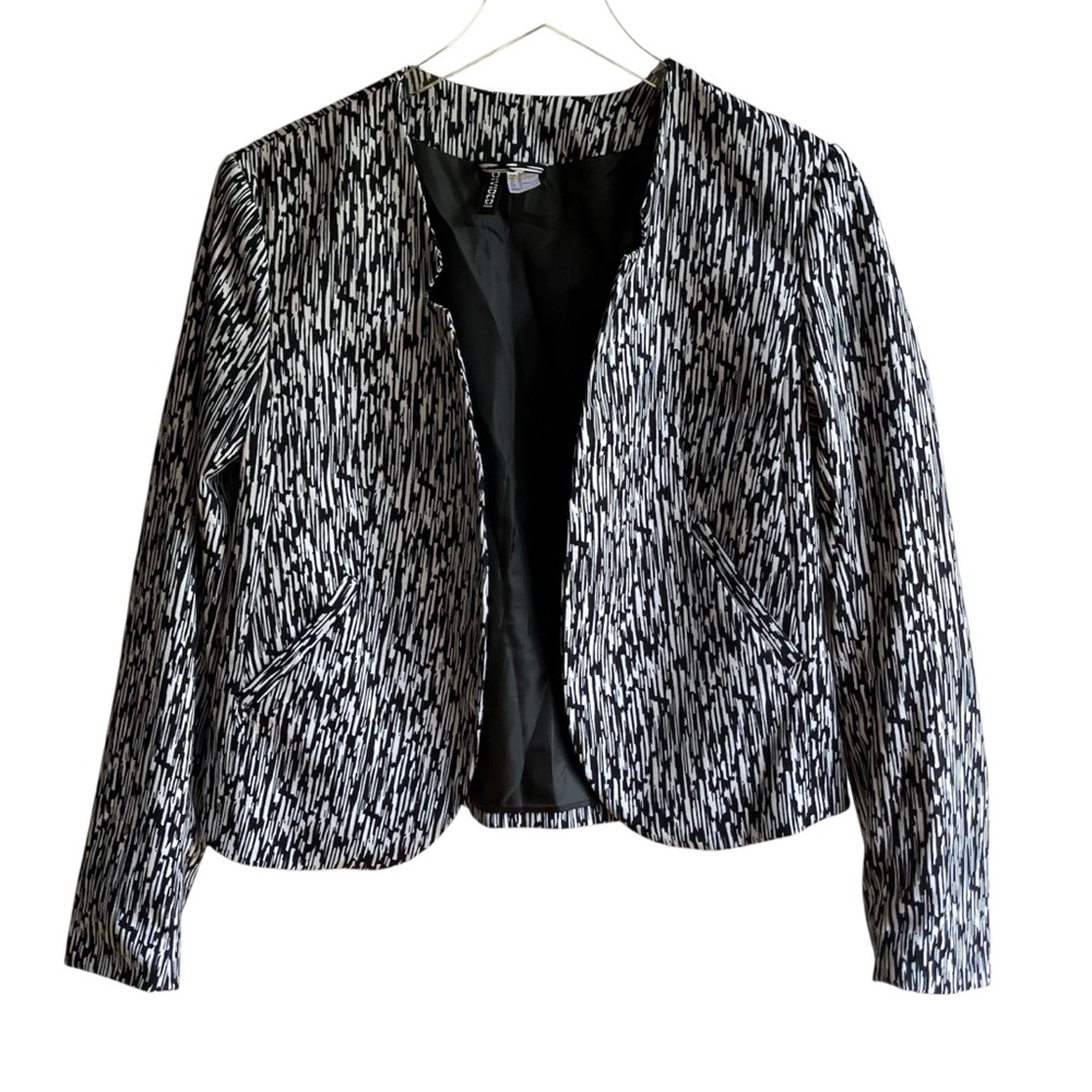 H&M Zebra Print Blazer Size 12 Pockets Office Open Front Business Jacket Fall